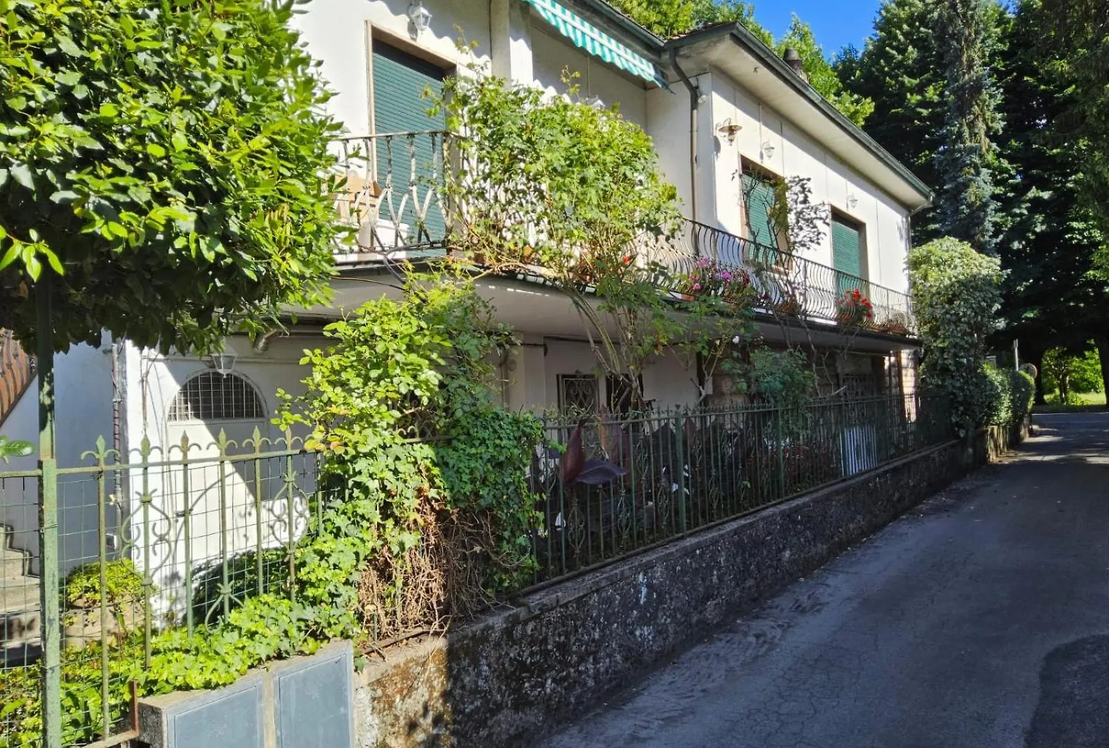 Bed & Breakfast B&B Casa Tessieri Lucca Italy